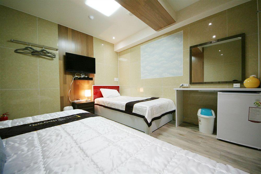 Guesthouse Myeongdong 2 سيول المظهر الخارجي الصورة