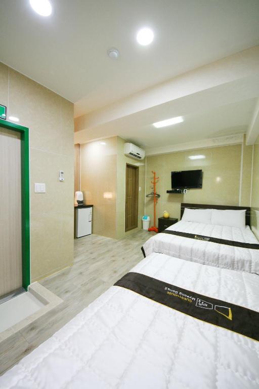 Guesthouse Myeongdong 2 سيول الغرفة الصورة