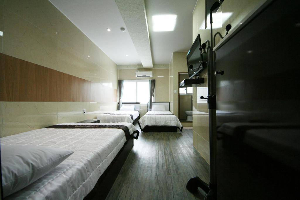 Guesthouse Myeongdong 2 سيول الغرفة الصورة