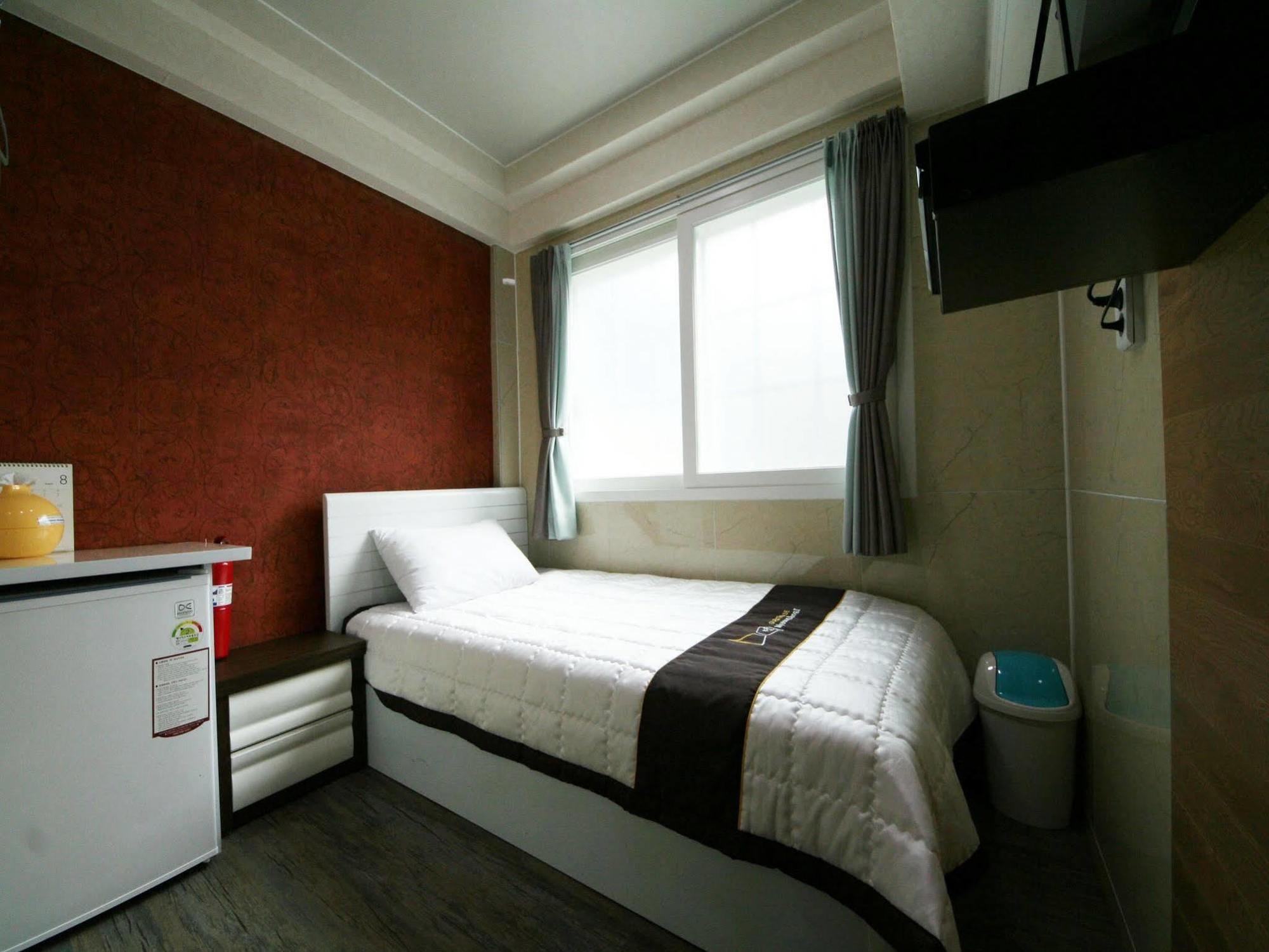 Guesthouse Myeongdong 2 سيول المظهر الخارجي الصورة